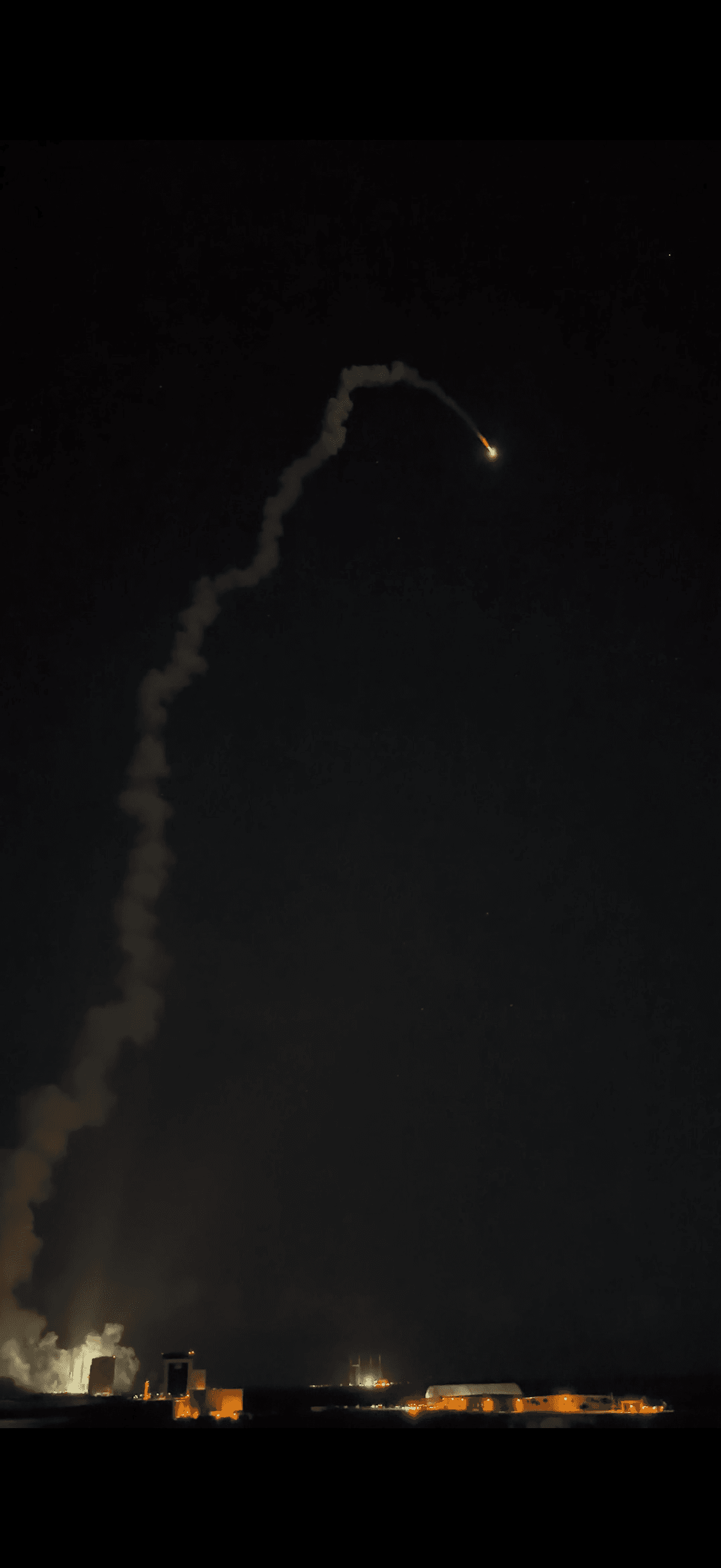 Atlas V ascending after liftoff