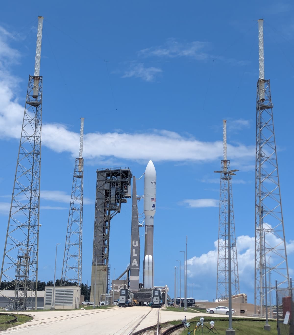 Holding my KA-01 RBF tag in front of the Atlas V